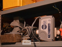 Inhoud legger div pompen - afbeelding 2 van  4