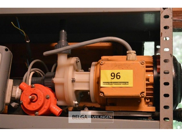 Inhoud legger div pompen - afbeelding 4 van  4