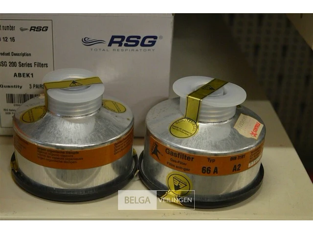 Inhoud legger partij div. filters en maskers - afbeelding 5 van  5