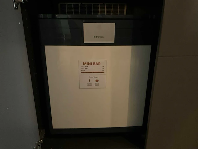 Inhoud luxe hotelkamer suite 309 - afbeelding 10 van  52