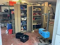 Inhoud magazijn garage - afbeelding 1 van  7