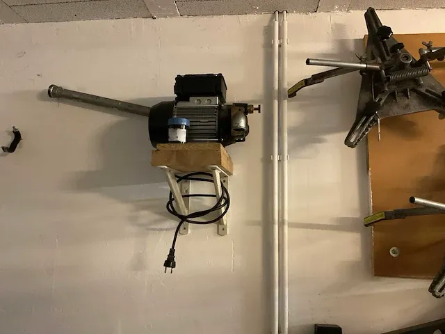 Inhoud magazijn garage - afbeelding 3 van  7