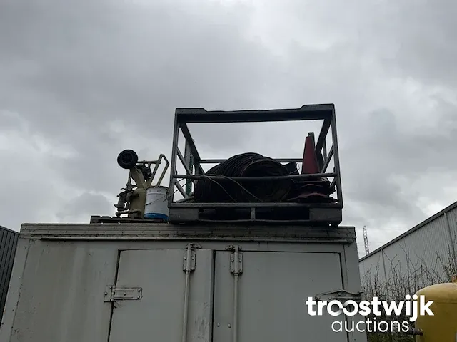Inhoud op container - afbeelding 1 van  3