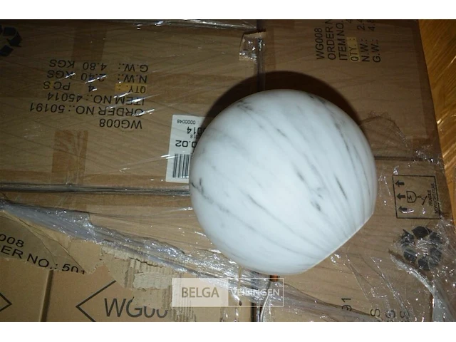 Inhoud pallet ±16x4st div. lampen - afbeelding 1 van  2