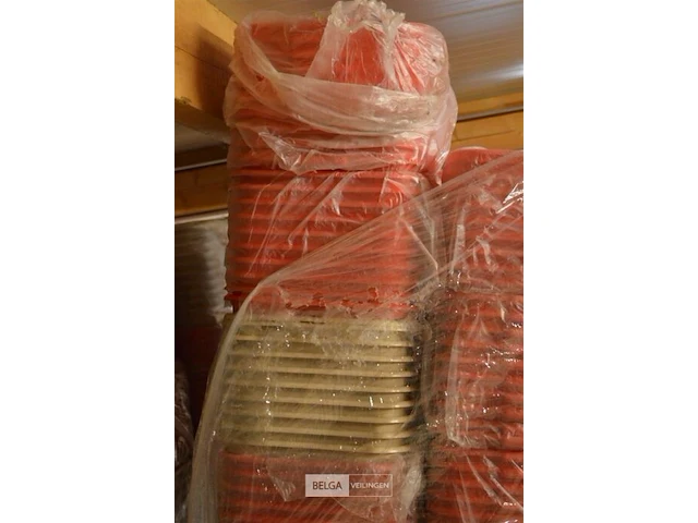 Inhoud pallet ±400 waskommen - afbeelding 2 van  3