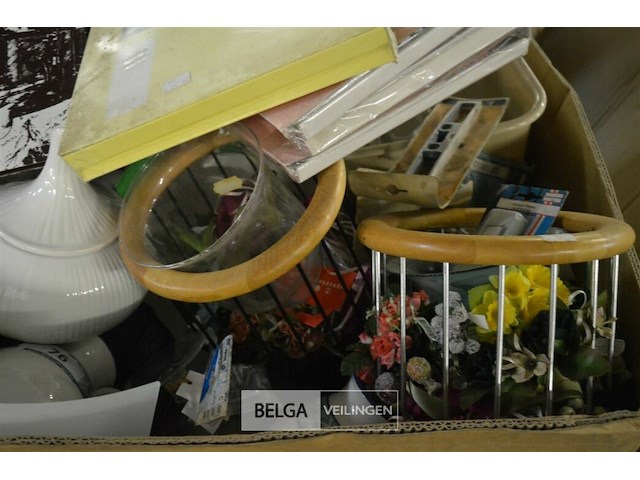 Inhoud pallet box - afbeelding 6 van  11