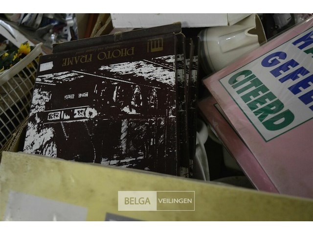 Inhoud pallet box - afbeelding 8 van  11