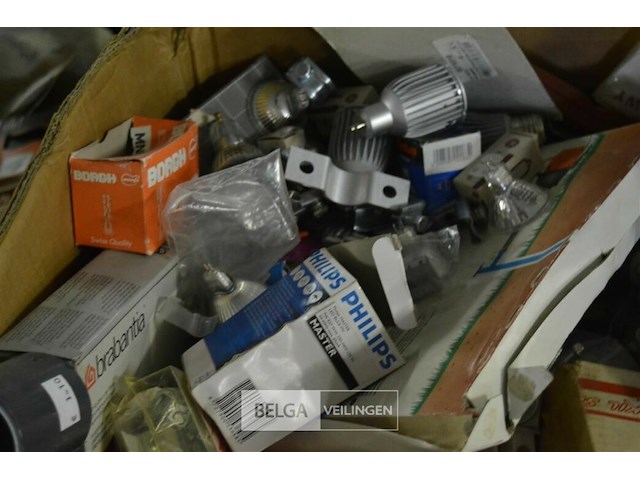 Inhoud pallet box - afbeelding 4 van  9