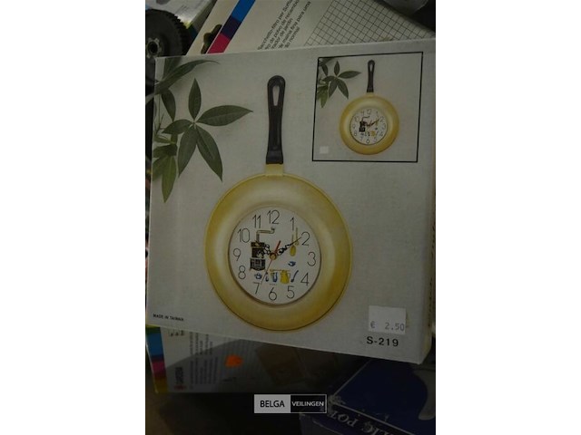 Inhoud pallet box - afbeelding 3 van  12