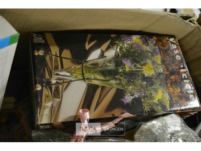 Inhoud pallet box - afbeelding 6 van  12