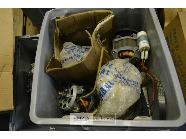 Inhoud pallet div electronika - afbeelding 2 van  5