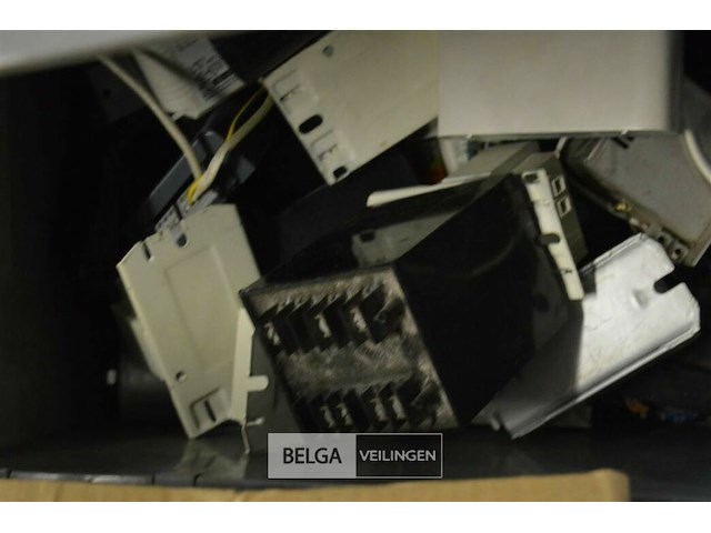 Inhoud pallet div electronika - afbeelding 3 van  5