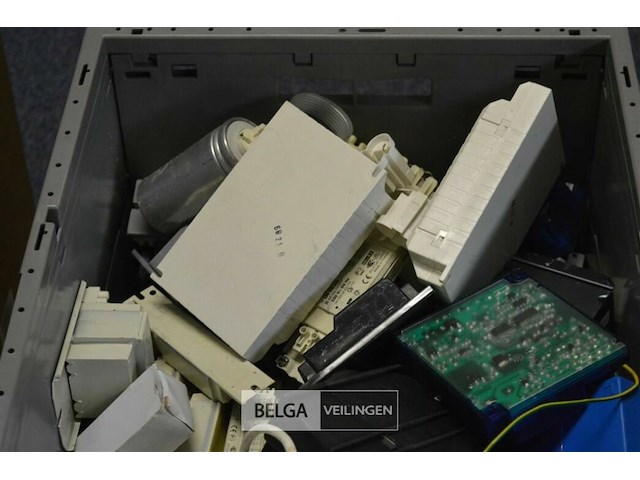 Inhoud pallet div electronika - afbeelding 5 van  5