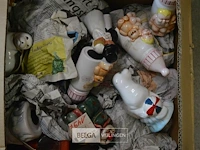 Inhoud pallet div retro deco materialen - afbeelding 4 van  7
