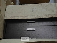 Inhoud pallet div retro deco materialen - afbeelding 5 van  7