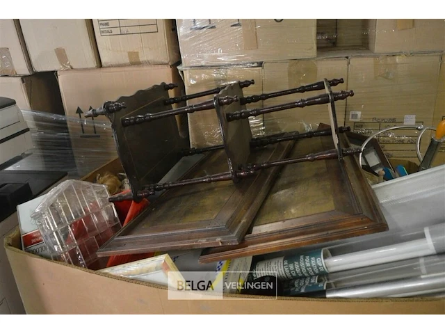 Inhoud pallet div retro deco - afbeelding 2 van  7