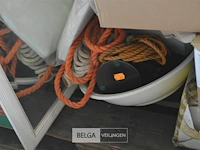 Inhoud pallet div retro decomaterialen - afbeelding 6 van  9