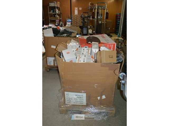 Inhoud pallet mix pallet - afbeelding 1 van  5