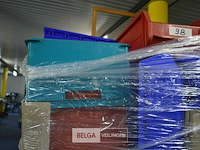 Inhoud pallet partij bakken en dozen - afbeelding 2 van  4