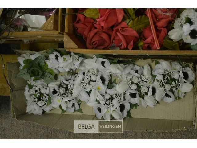 Inhoud pallet partij deco bloemen - afbeelding 4 van  7