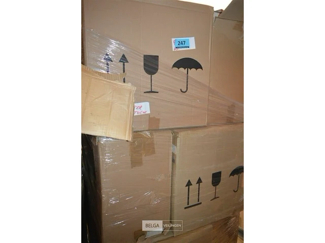 Inhoud pallet partij div fotokaders ±18 dozen - afbeelding 2 van  2