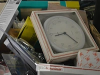 Inhoud pallet partij div retro deco en materialen - afbeelding 4 van  9