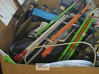 Inhoud pallet partij div retro deco en materialen - afbeelding 2 van  6