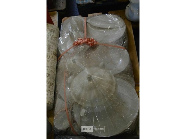 Inhoud pallet partij div servies - afbeelding 2 van  6