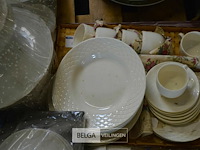 Inhoud pallet partij div servies - afbeelding 4 van  6