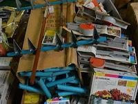 Inhoud pallet partij gardena materialen - afbeelding 1 van  6