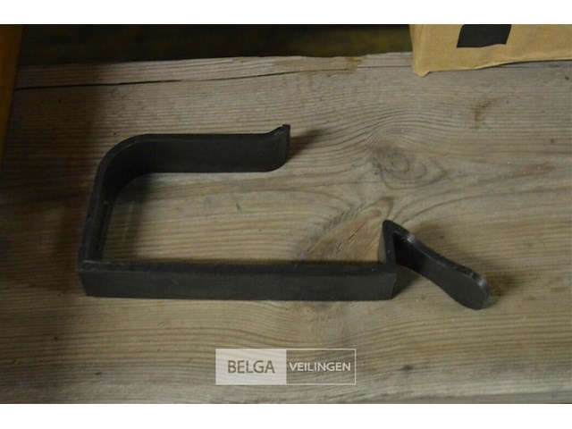 Inhoud pallet scharnieren, schroeven, zaagbladen en div - afbeelding 3 van  11