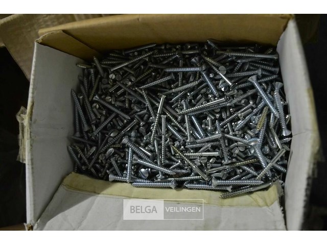 Inhoud pallet scharnieren, schroeven, zaagbladen en div - afbeelding 7 van  11