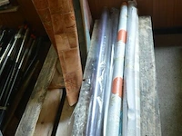 Inhoud pallet tafellakens en 4 restrol balatum - afbeelding 1 van  4
