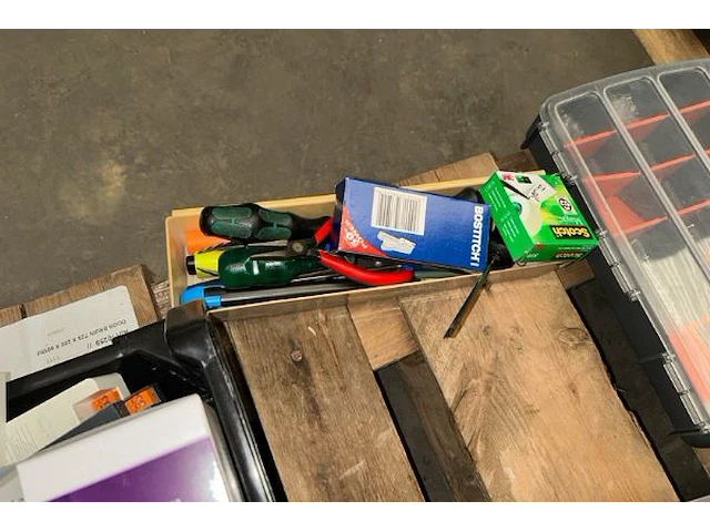 Inhoud pallet - afbeelding 6 van  7