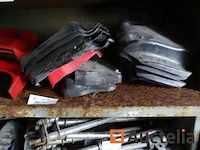 Inhoud plank: karting accessoires - afbeelding 8 van  14