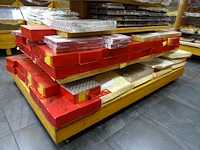 Inhoud presentatiemeubel - afbeelding 14 van  21