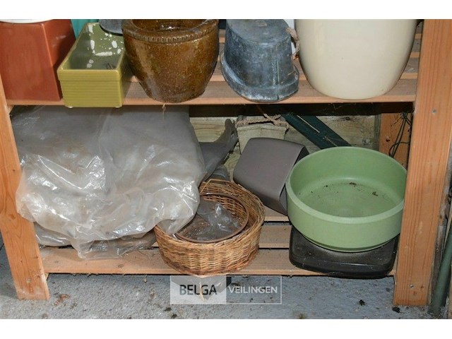 Inhoud rek div bloembakken - afbeelding 3 van  6