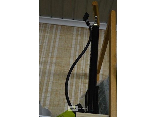 Inhoud rek partij diverse - afbeelding 3 van  4