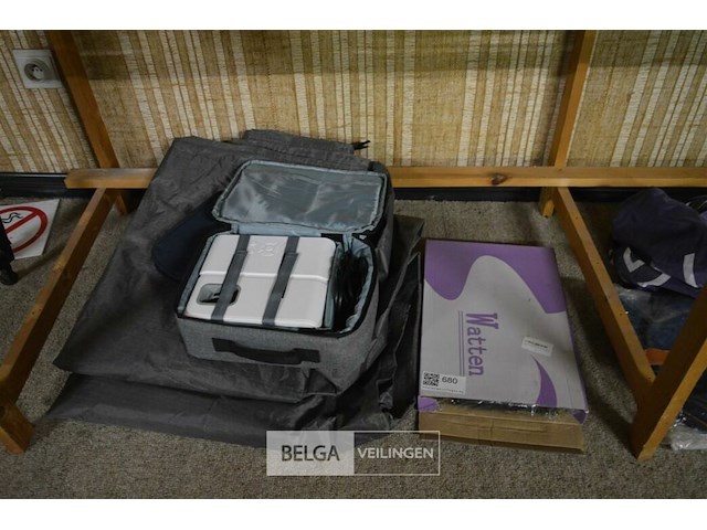 Inhoud rek partij diverse - afbeelding 2 van  5