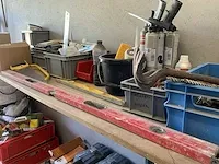Inhoud rek - afbeelding 13 van  14