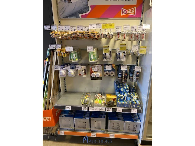 Inhoud rek - afbeelding 1 van  8
