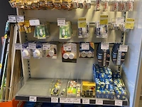 Inhoud rek - afbeelding 1 van  8