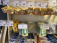 Inhoud rek - afbeelding 2 van  8