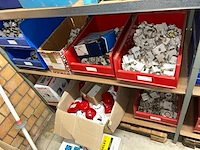 Inhoud rek - afbeelding 1 van  10