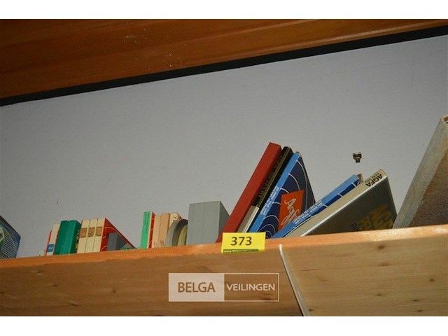 Inhoud rek - afbeelding 2 van  3
