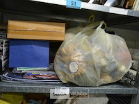 Inhoud rek - afbeelding 1 van  3