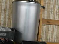 Inhoud rek - afbeelding 4 van  4