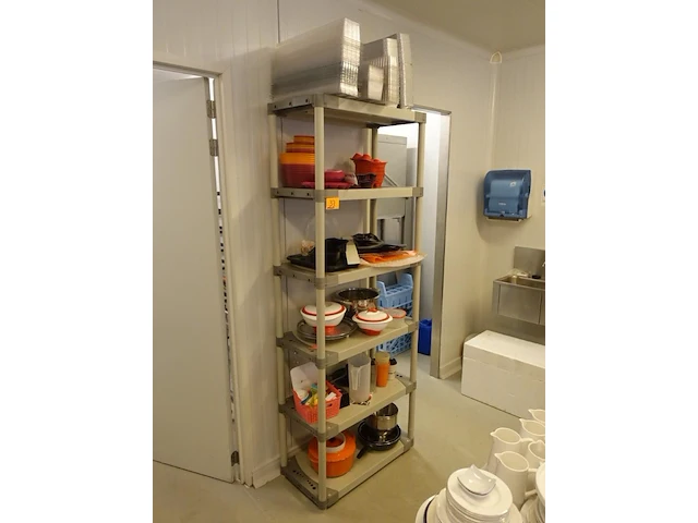 Inhoud rek - afbeelding 1 van  9