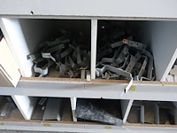 Inhoud rek - afbeelding 2 van  24
