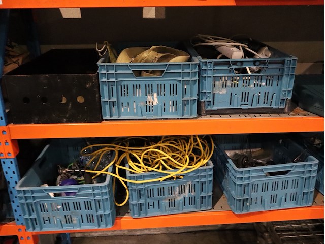 Inhoud rek - afbeelding 4 van  11